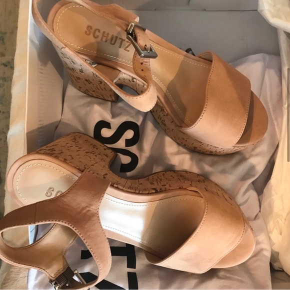 Schutz "Glorya" leather platform sandals. 5.5 - Picture 8 of 10